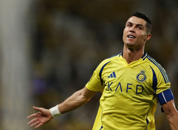 2024-10-01t094659z1187227323rc29baavds96rtrmadp3soccer-saudi-ronaldo-17279965760561882023880 Tin tức thể thao sáng 19-10: Ronaldo ghi bàn giúp Al Nassr có điểm phút cuối - Ảnh 1.